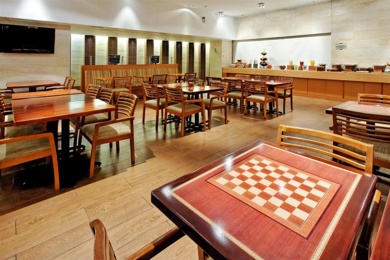 Holiday Inn Express - Puerto Montt - Patagonia Eksteriør billede