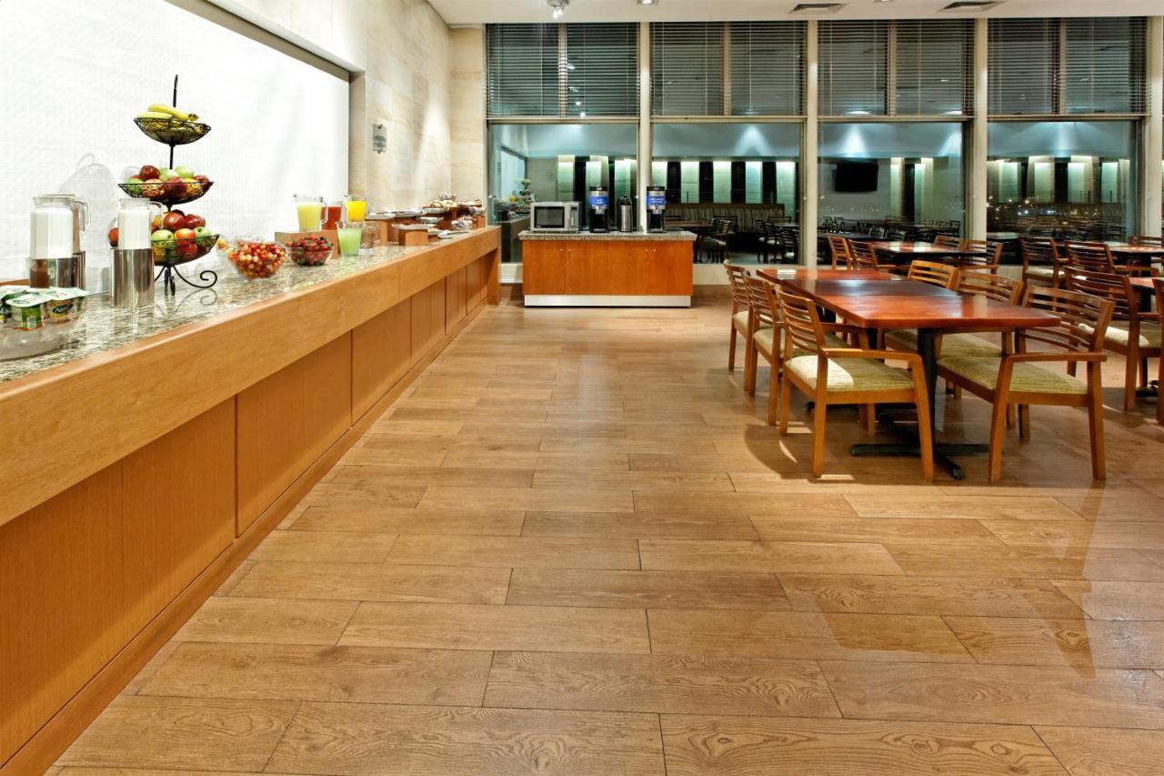Holiday Inn Express - Puerto Montt - Patagonia Eksteriør billede